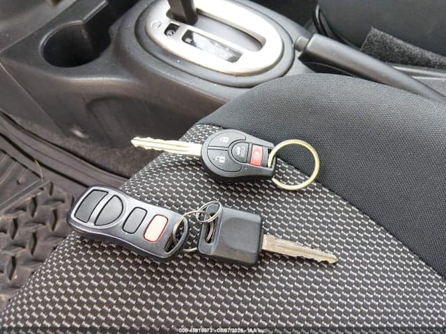 2017 NISSAN VERSA 1.6 SV 11