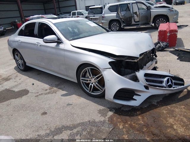 2017 MERCEDES-BENZ E 300 - 1