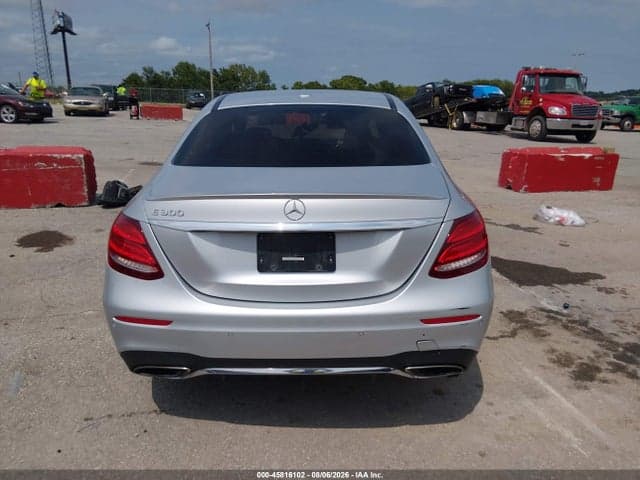 2017 MERCEDES-BENZ E 300 16