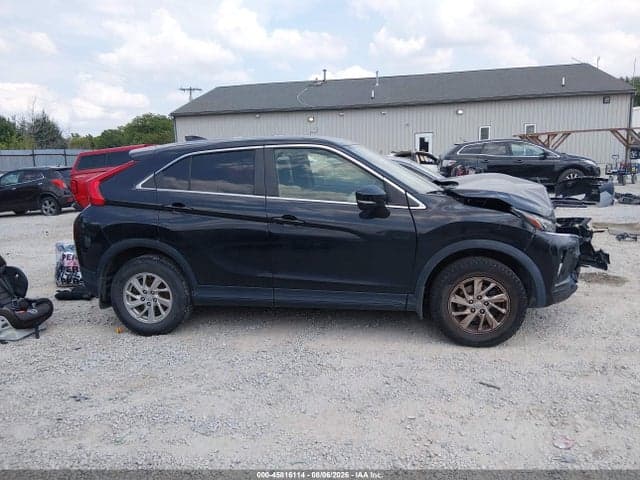 2019 MITSUBISHI ECLIPSE CROSS ES 13