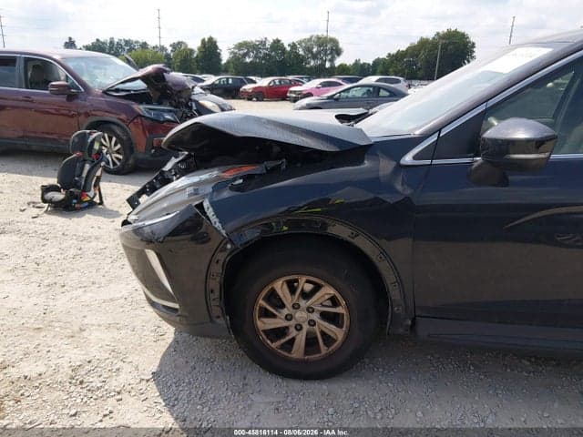 2019 MITSUBISHI ECLIPSE CROSS ES 6