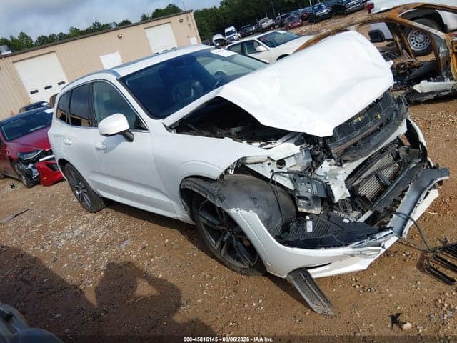2019 VOLVO XC60 T5 MOMENTUM - 1