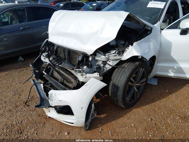2019 VOLVO XC60 T5 MOMENTUM 6