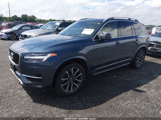 2018 VOLVO XC90 T6 MOMENTUM 2