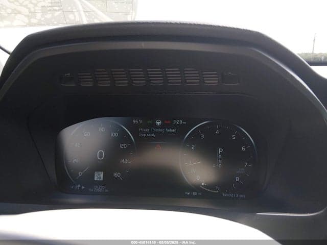 2018 VOLVO XC90 T6 MOMENTUM 7