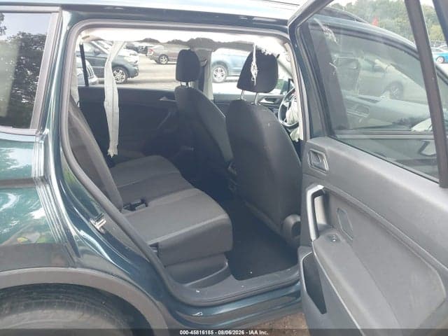 2019 VOLKSWAGEN TIGUAN 2.0T S 8