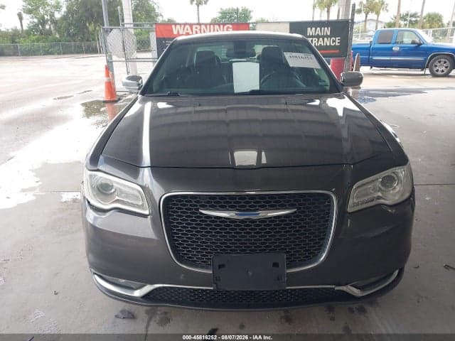 2018 CHRYSLER 300 LIMITED 12