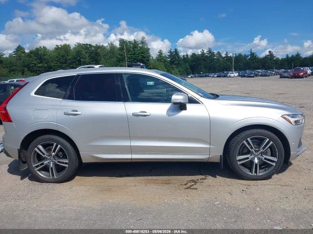 2018 VOLVO XC60 T6 MOMENTUM 14
