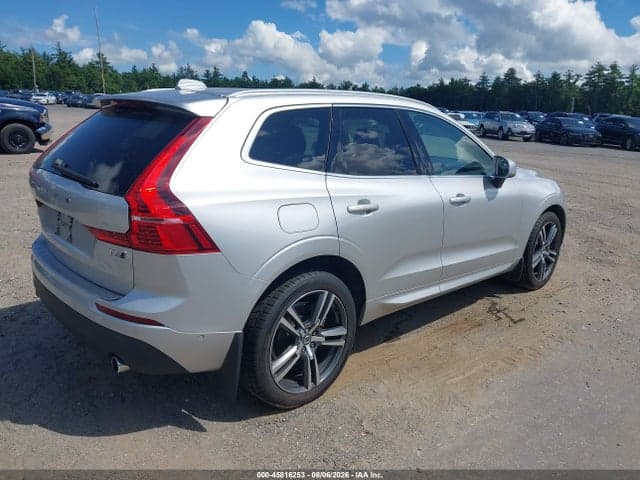 2018 VOLVO XC60 T6 MOMENTUM 4