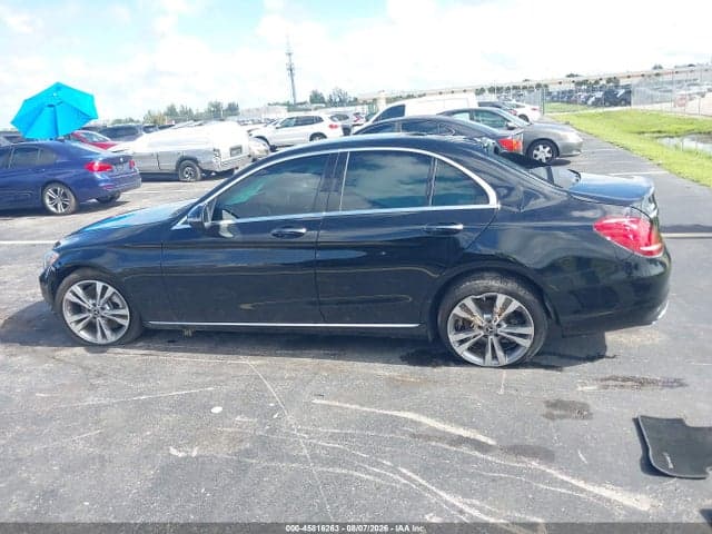 2018 MERCEDES-BENZ C 300 15