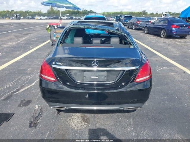 2018 MERCEDES-BENZ C 300 17