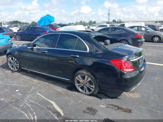 2018 MERCEDES-BENZ C 300 3
