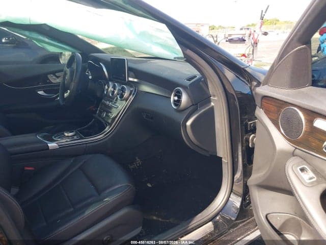 2018 MERCEDES-BENZ C 300 5