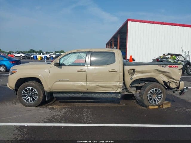 2020 TOYOTA TACOMA TRD SPORT 15