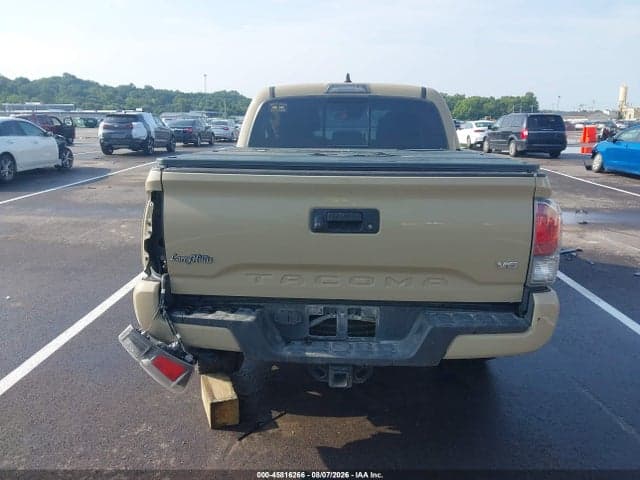 2020 TOYOTA TACOMA TRD SPORT 17