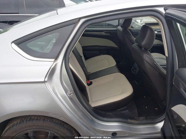 2020 FORD FUSION SE 8