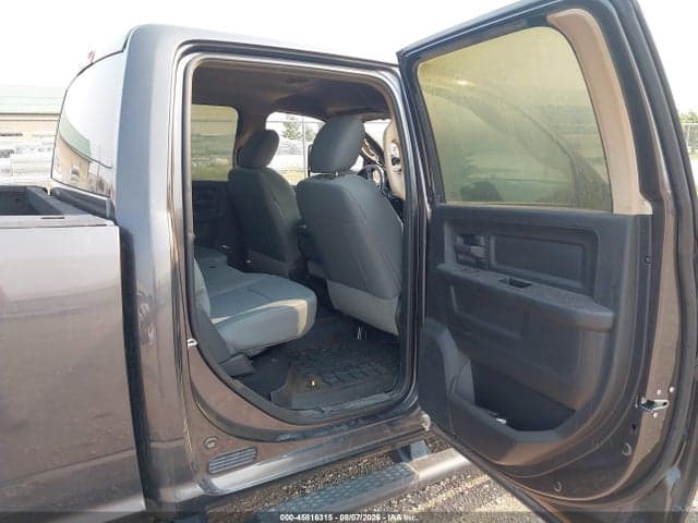2018 RAM 2500 TRADESMAN 4X4 8' BOX 8