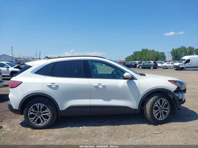 2020 FORD ESCAPE SEL 14