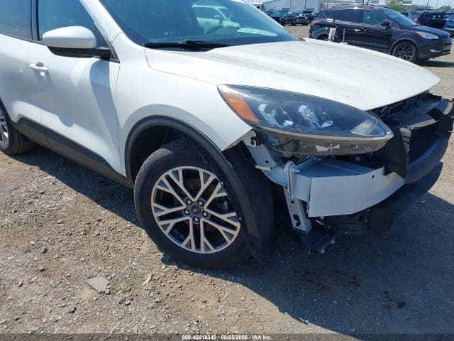 2020 FORD ESCAPE SEL 19