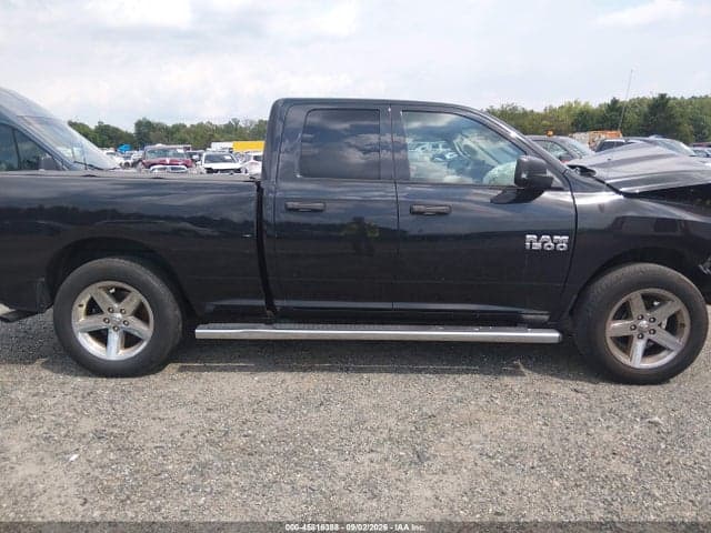 2017 RAM 1500 EXPRESS 4X4 6'4 BOX 14