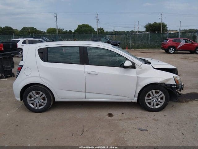 2017 CHEVROLET SONIC LT AUTO 14
