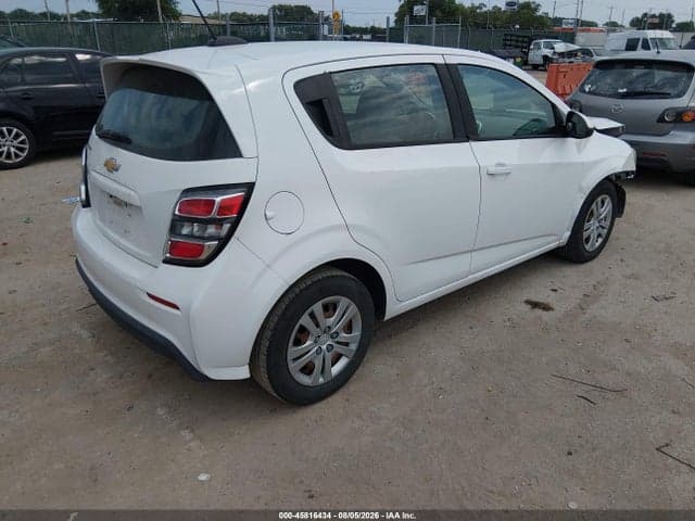 2017 CHEVROLET SONIC LT AUTO 4