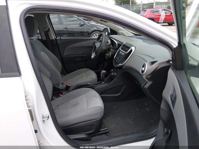 2017 CHEVROLET SONIC LT AUTO 5