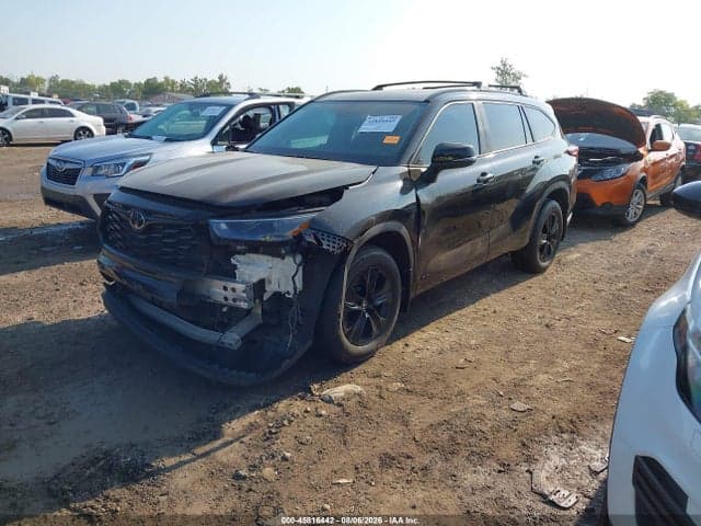 2025 TOYOTA HIGHLANDER HYBRID XLE NIGHTSHADE 2