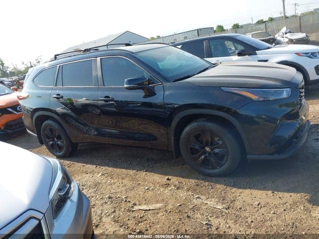 2025 TOYOTA HIGHLANDER HYBRID XLE NIGHTSHADE 13