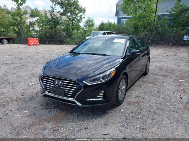 2018 HYUNDAI SONATA HYBRID SE 2