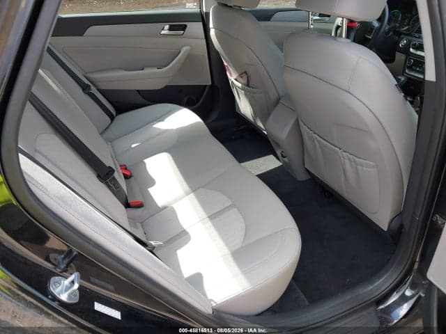 2018 HYUNDAI SONATA HYBRID SE 8