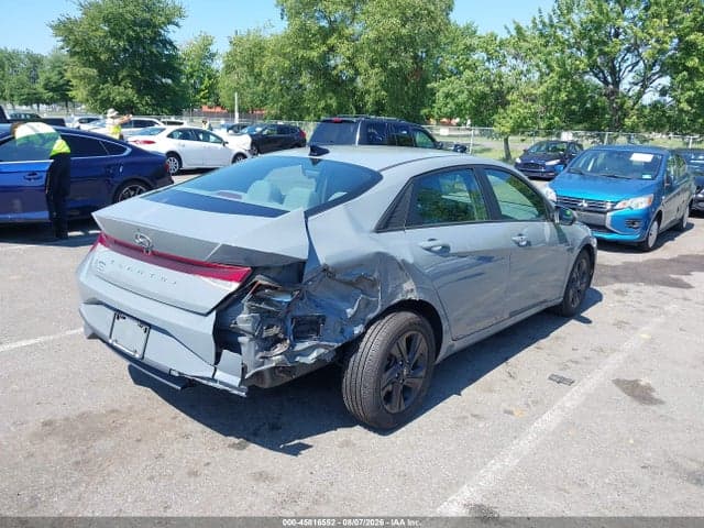 2021 HYUNDAI ELANTRA SEL 4