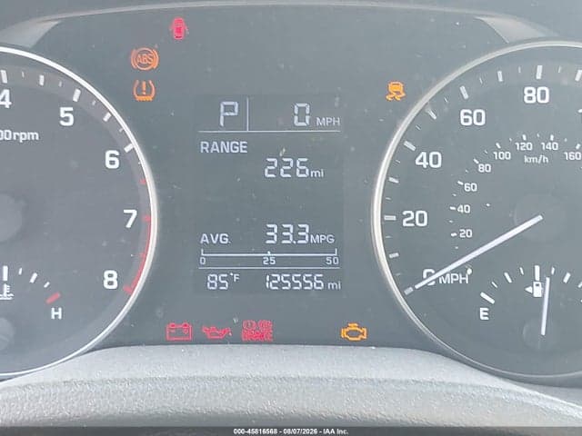 2017 HYUNDAI ELANTRA SE 15