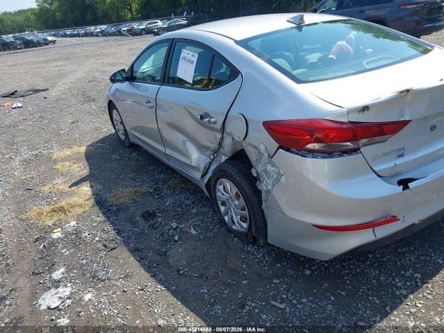 2017 HYUNDAI ELANTRA SE 3