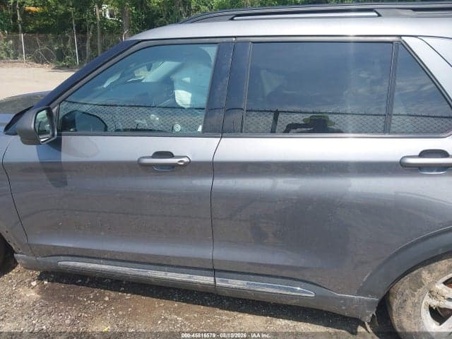 2022 FORD EXPLORER XLT 14