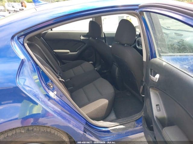 2017 KIA FORTE LX 8