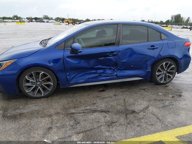 2021 TOYOTA COROLLA SE 6