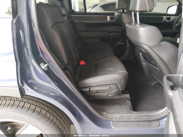 2025 HYUNDAI SANTA FE LIMITED 8