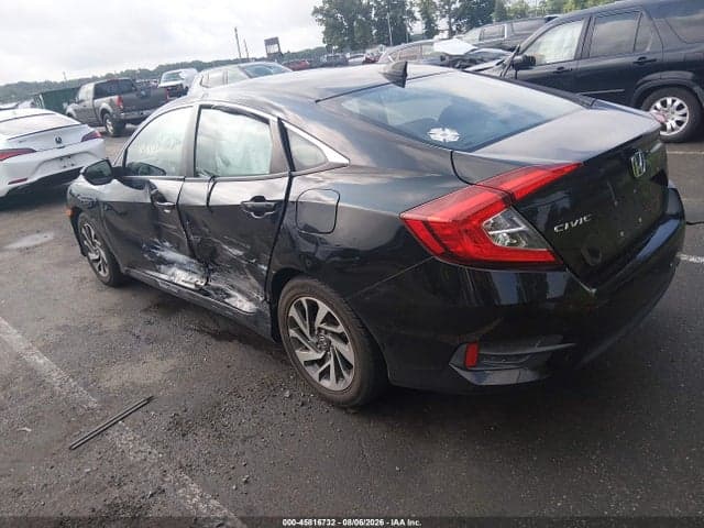 2017 HONDA CIVIC EX 3