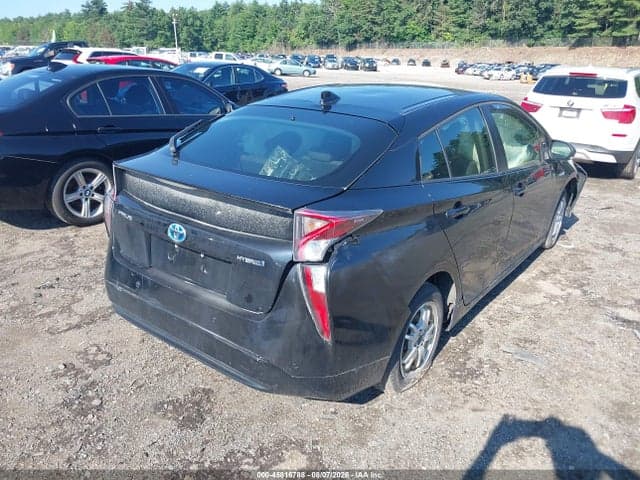2017 TOYOTA PRIUS TWO 4