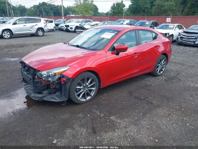 2018 MAZDA MAZDA3 TOURING 2