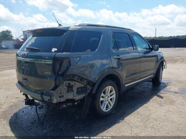 2019 FORD EXPLORER XLT 4