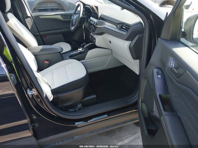 2025 FORD ESCAPE ACTIVE 5