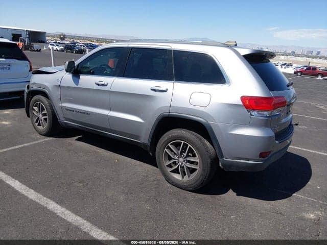 2018 JEEP GRAND CHEROKEE LAREDO E 4X4 3