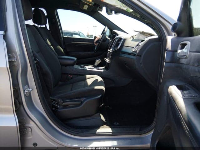 2018 JEEP GRAND CHEROKEE LAREDO E 4X4 5