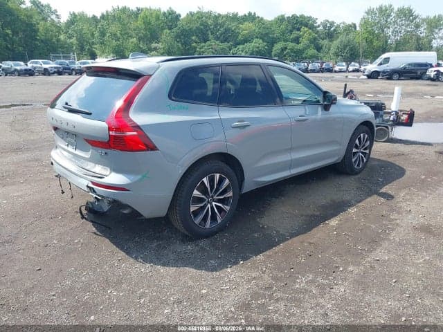 2024 VOLVO XC60 B5 CORE DARK THEME 4