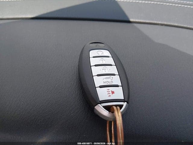 2017 INFINITI QX60 11