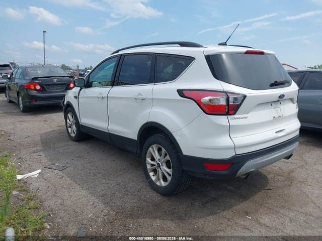 2018 FORD ESCAPE SE 3