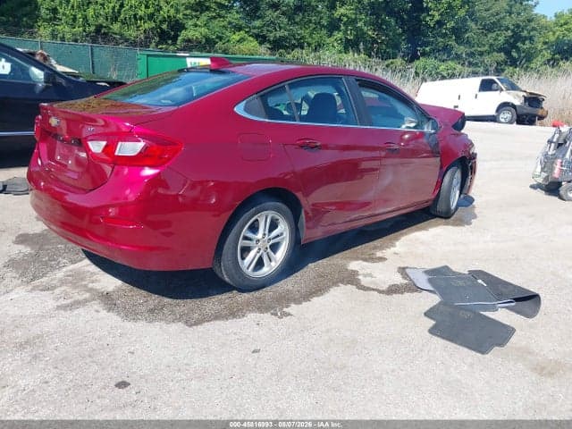 2017 CHEVROLET CRUZE LT AUTO 4