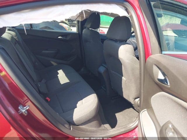 2017 CHEVROLET CRUZE LT AUTO 8